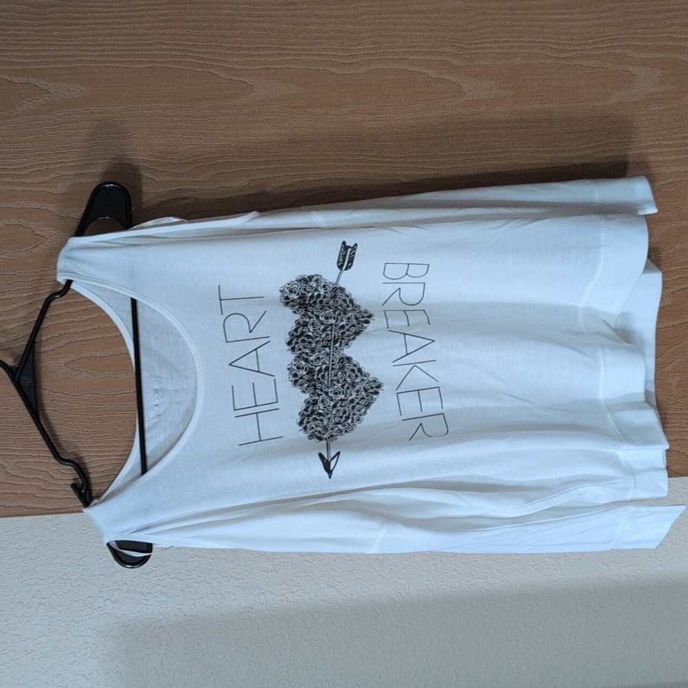Juniors top